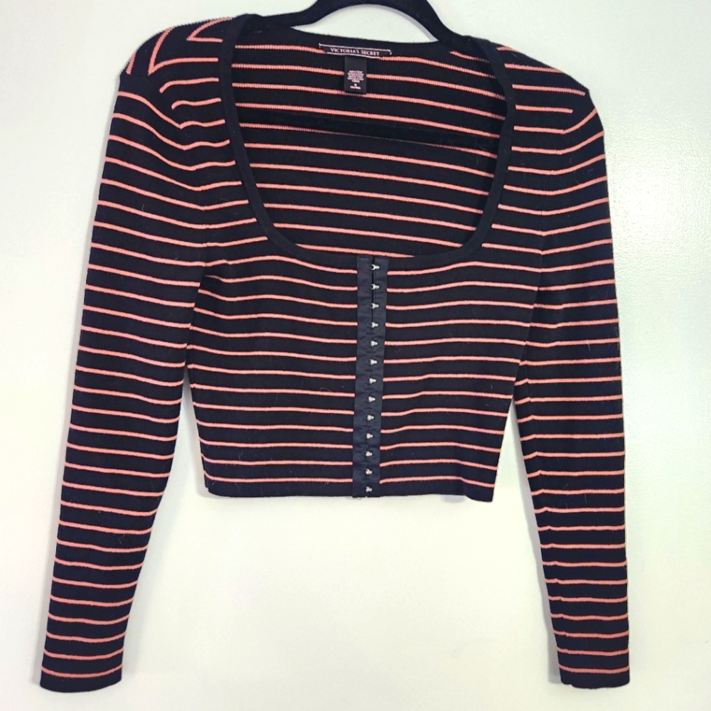 Victoria's Secret crop top medium